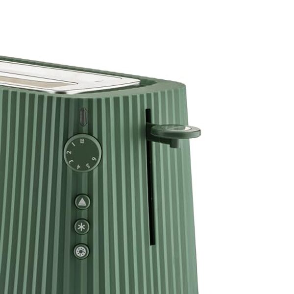 Découvrez notre analyse complète du grille-pain Alessi Plissé MDL15 GR avec ses 1700 W de puissance, son design original et ses fonctionnalités innovantes adaptées à toutes vos envies toastées