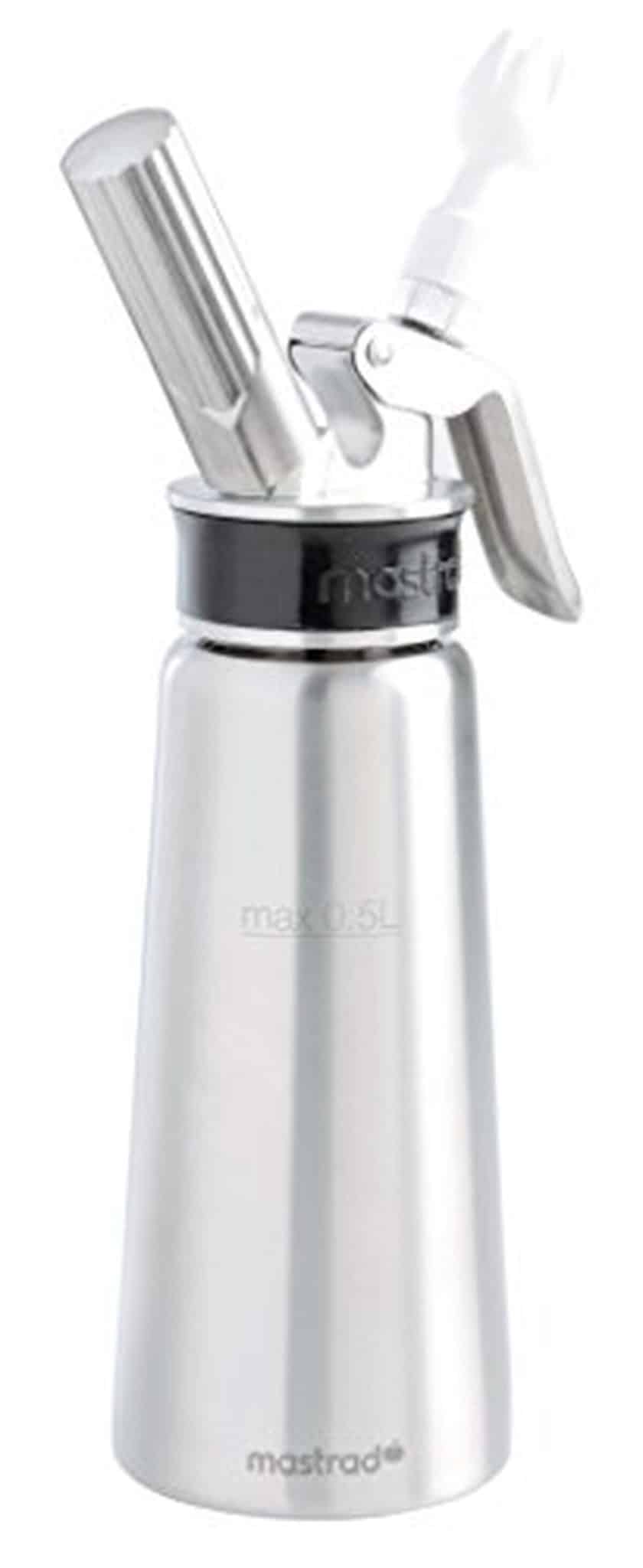 Test du siphon professionnel Mastrad 0, 5 L : ergonomie et résistance en cuisine