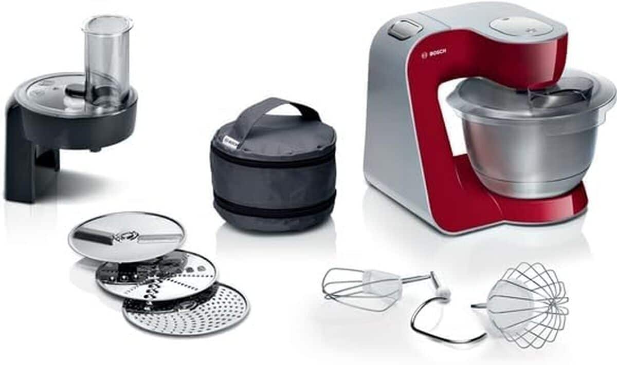 Test de la machine de cuisine Bosch série 4 Mum 5, 1000 W rouge argent